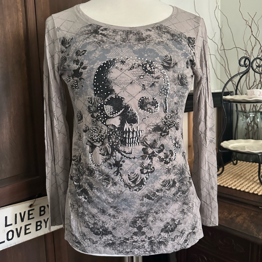 rOck & REpublic L/S shirt, super soft & comfy, bling skull